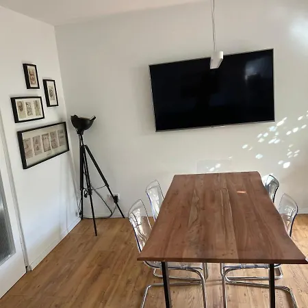 Haus Am Waldrand Uber Den Dachern Von Hameln 홈스테이 하멜른