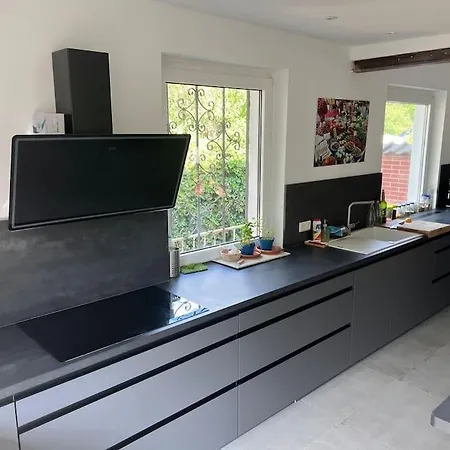 Haus Am Waldrand Uber Den Dachern Von Hameln 홈스테이 하멜른